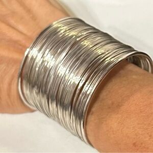 Contemporary Silvertone wire bracelet